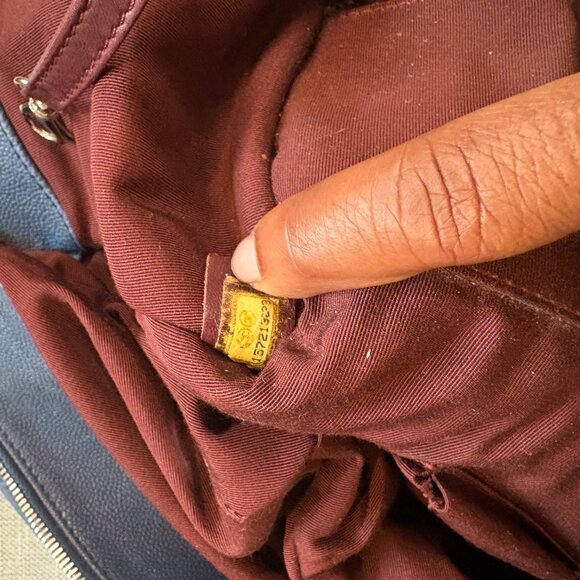 ✨  Chanel Caviar Leather ✨ - Picture 3 of 12